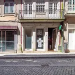 Lovelystay - Dirk Apartment - Almada 4º F