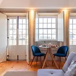 Lovelystay - Dirk Apartment - Almada 4º F